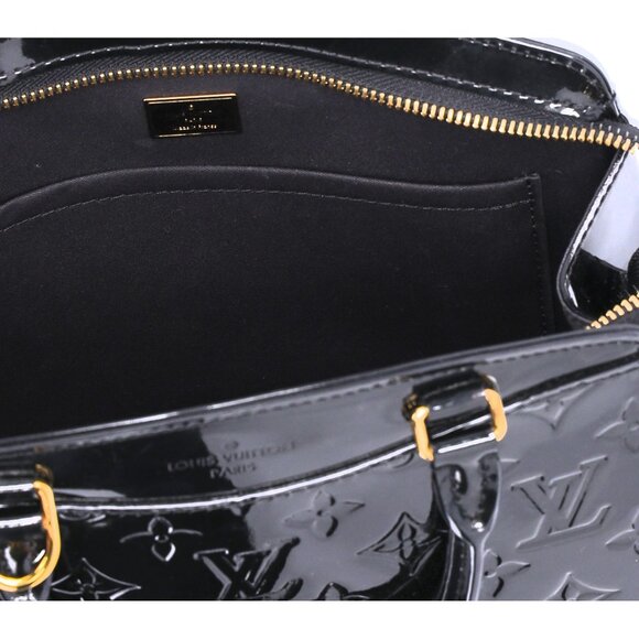 Louis Vuitton Brea PM Monogram Vernis Handbag M50600 Noir Patent Leather - Picture 11 of 11